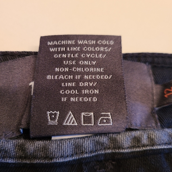 Torrid Premium Cropped Twill Pants with Gathered Ankle Ties - Picture 9 of 11